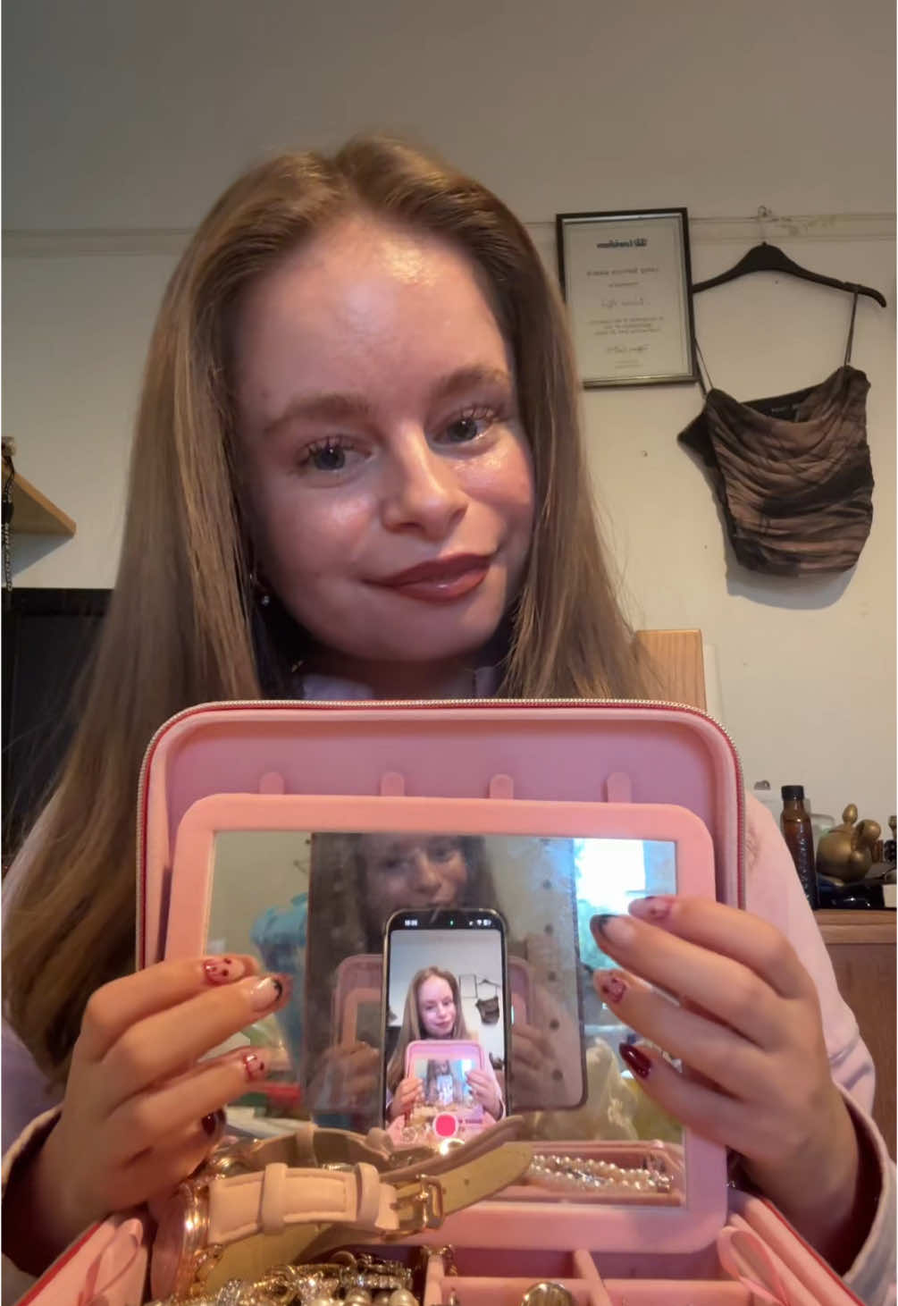 Hey girly🥰💓 I’m bringing you my jewellery collection in ASMR 🤫💍. I hope you enjoy it and let me know what your faves are💓💓 #asmr #fyp #jewellery #collection 