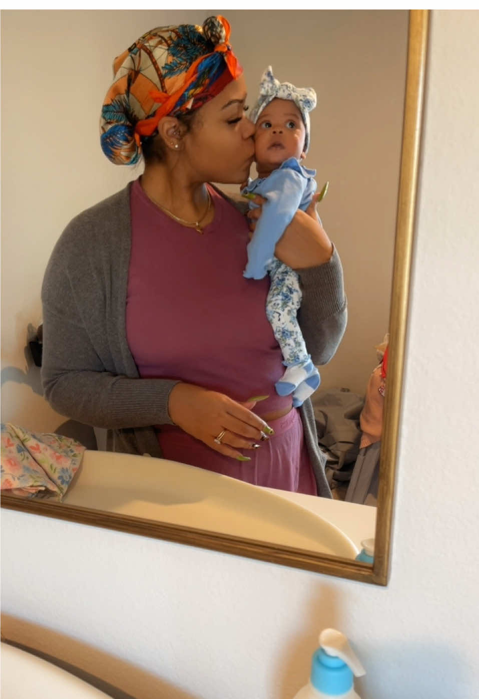 GRW PAIGE ☺️🩵💙 #MomsofTikTok #fyp #grwm #baby #2monthsold 