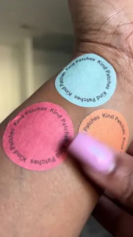 By the end of the day my tummy needed a release 🫣 in a good way . These WORK!  @Kind Patches USA #kindpatchesreview #bloatingrelief #metabolichealth 