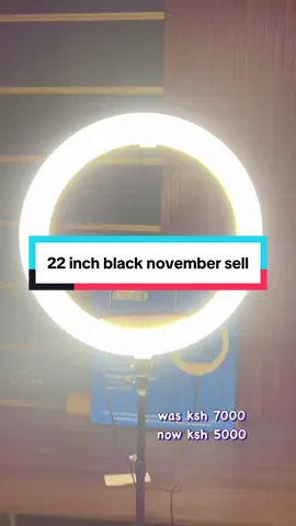 Biggest ringlight on offer Ksh 5000 #22inchringlight #ringlight #selfielight #ringtechkenya #ringtechkenyia 