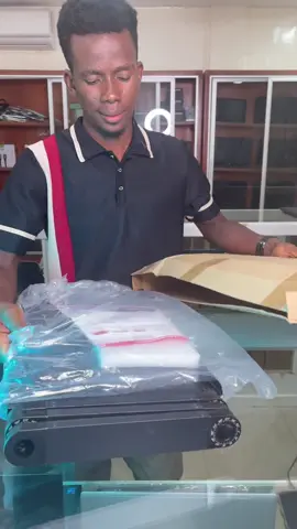 SUPPORT POUR PC. 17.000 CFA 📞 : +226 67.18.11.11/ 62.34.76.76/ 69.03.71.71. @Perfector Technologie 1200Lgts #supportpc #supportpliable #burkinatiktok🇧🇫🇧🇫🇧🇫❤️ #perfectortechnologie 