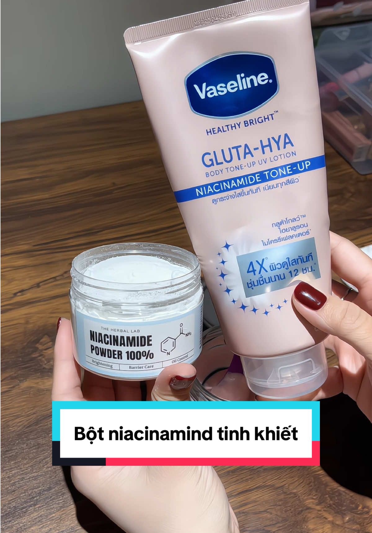 Trả lời @ngnhianh1902 ta noái nó trắng bật tone lun á 😛😛😛#xuhuong #chămdadontet #baubebanbot #bodycare #niacinamide 