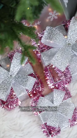Check out these Elegear Christmas Lighted Gift Boxes, the dreamy pink design is so cute with 140 ultra-bright LED beads, offering 8 different lighting modes and a timer function, perfect for creating a cozy and elegant holiday atmosphere. Click on the link below and check it out, you'll love it! #elegear #christmas #christmaslights #christmasdecor #christmaslightedgiftboxes 
