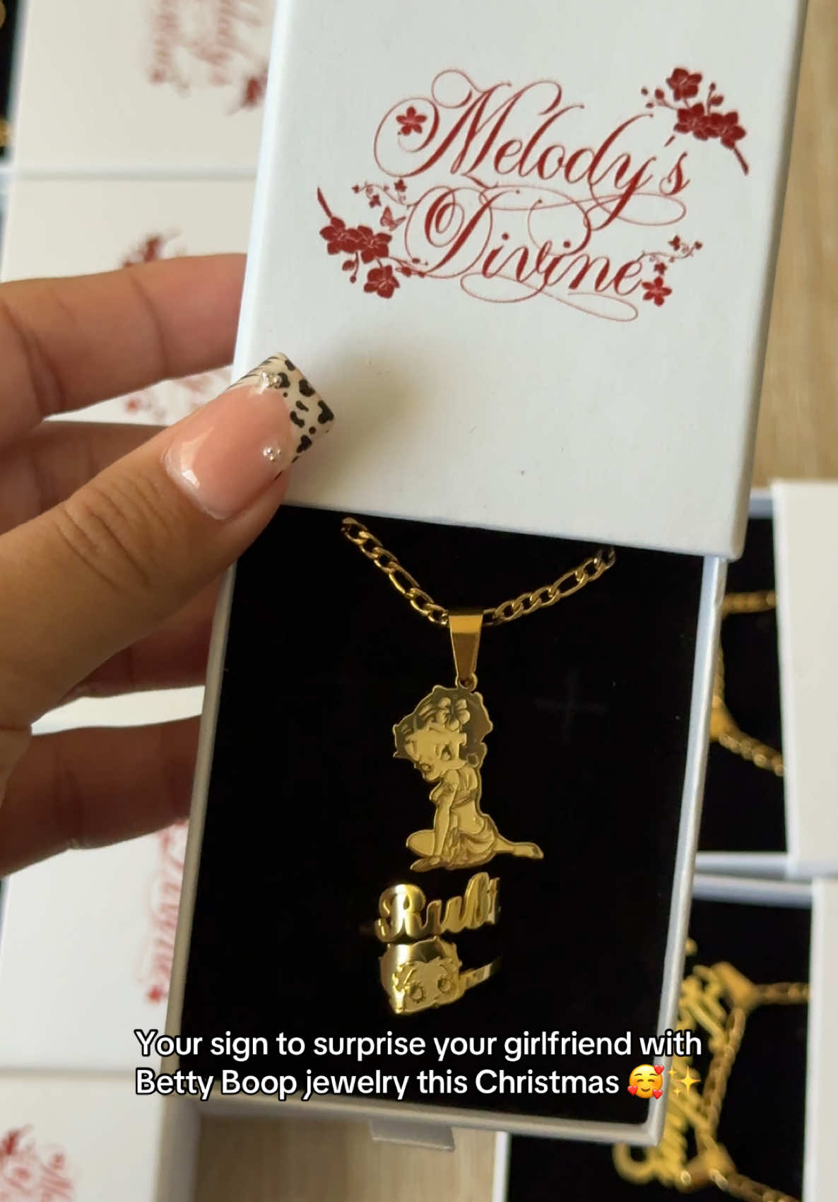 Find the perfect Christmas gift for her at melodysdivine.com 🎁♡ #bettyboop #customjewelry #rings #stainlesssteeljewelry #christmasgiftideas 