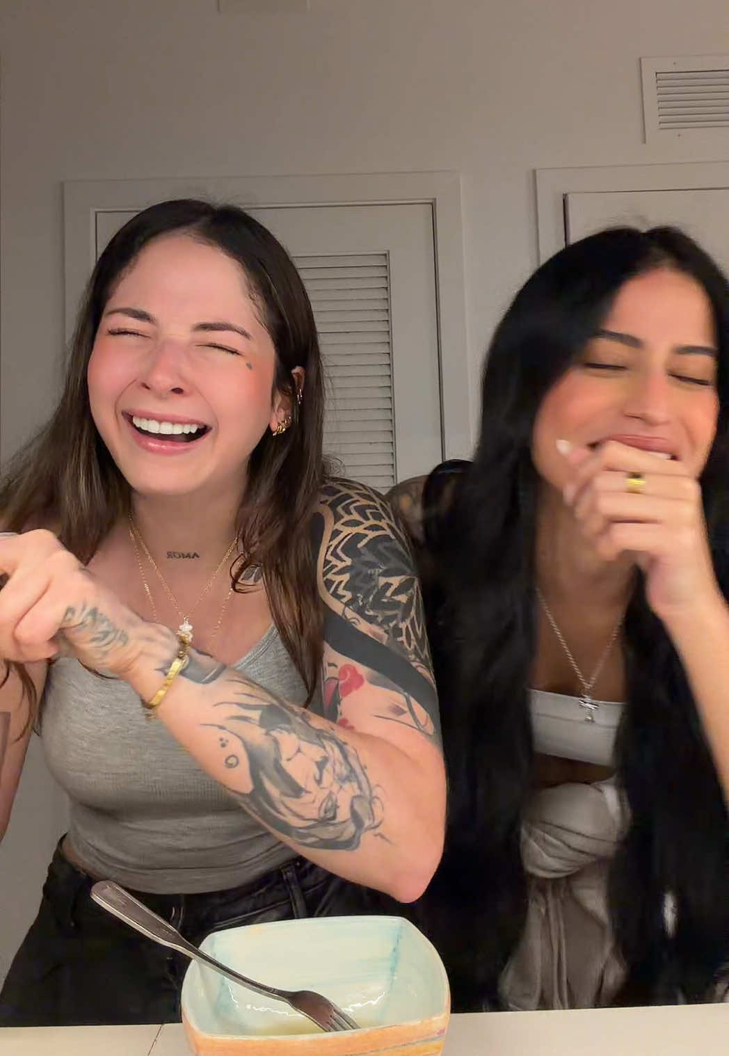 jugué con tu confianza lo siento amiga @Mirkar Gil 