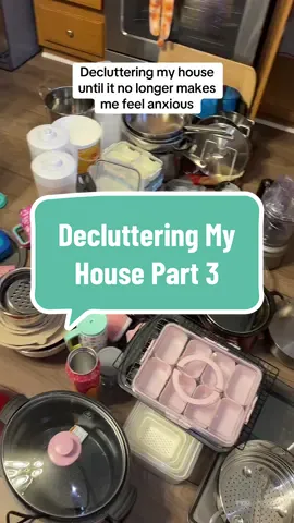 We got rid of so much!! Kitchen is almost done. My goal is to get every room decluttered and clean before Christmas because we just have way too much stuff and it’s so overwhelming #decluttering #kitchendecluttering #declutterwithme #declutteryourhome #declutteringchallenge 