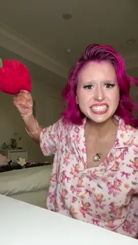 Reposting cause TikTok messed up my cover image I want it to be the same as that stupid video LMAO #samara 