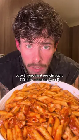 meal plans & coaching in IG bio #pasta #macros #highproteinrecipes #bulkingseason #pastarecipe 