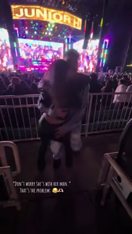 we just love having fun 🥰 #fyp #juniorh #concert 