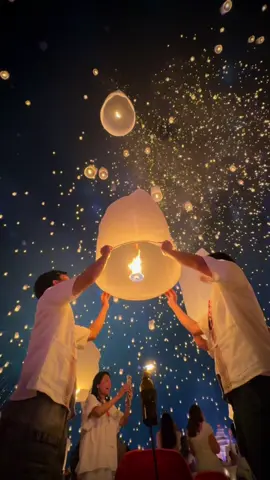 ครั้งหนึ่งในชีวิตต้องมาเห็นด้วยตาเอง ลอยกระทงเชียงใหม่ 2025  The Chiangmai CAD Khomloy Sky Lanterns Festival 2025 #ลอยกระทง2568 #ลอยกระทง #ยี่เป็ง #ยี่เป็งเชียงใหม่ #โคมลอย 