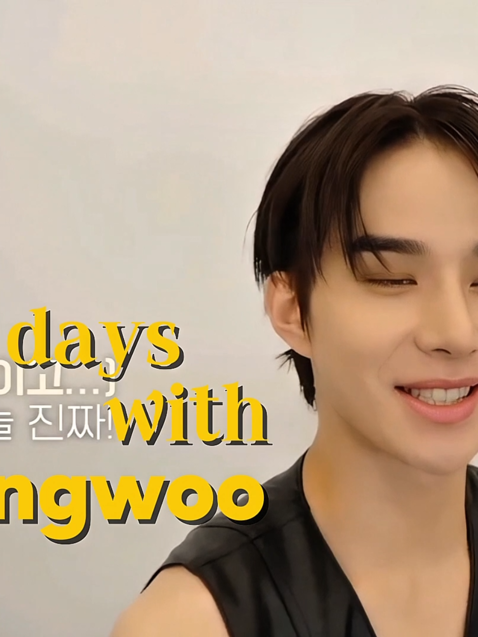 #jungwoo : 32 days left before his enlistment.. jungwoo hasn't released an album yet, i'm quite sad, but i'm really looking forward to the single that will be released. 