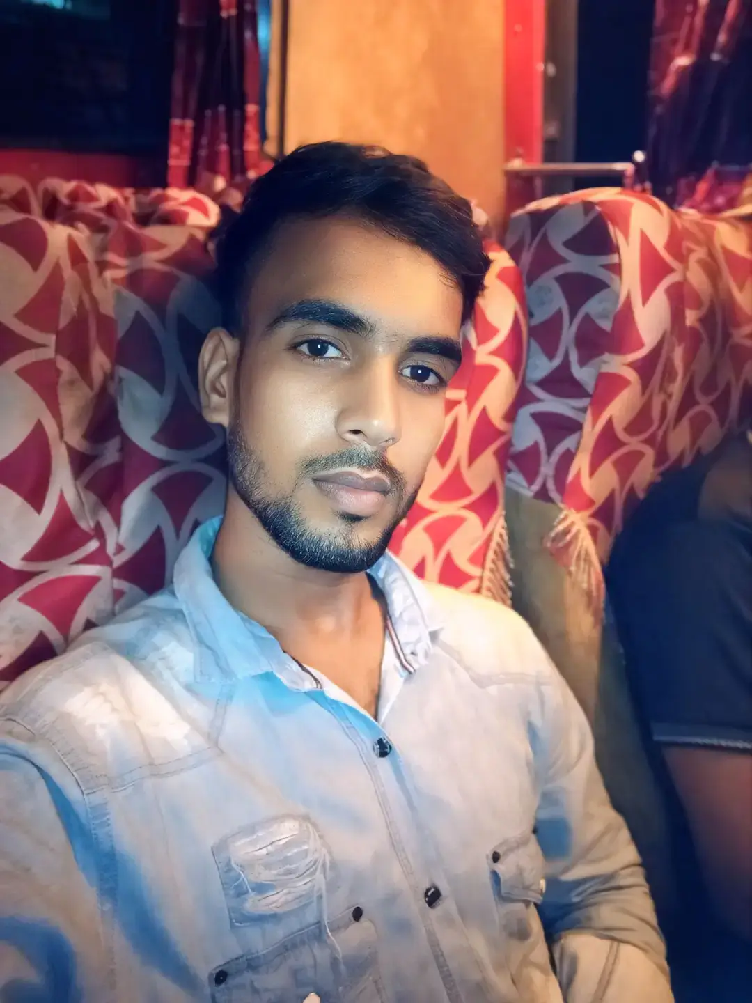 আমি আজও খুঁজি তোমায় 😭😭