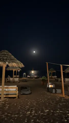 اجمل مكان حاليا بالخبر 🥹🤍 نسيم البحر بالشاطئ الرملي 🌊📍 #explor #جديد_الخبر #اماكن_الخبر #foryou 