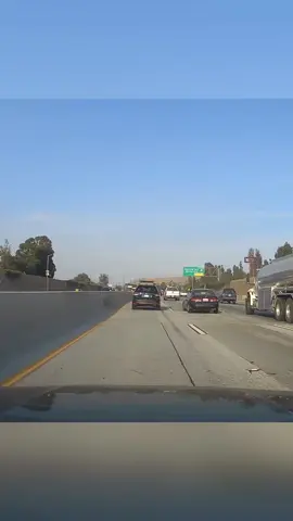 Thoughts on this? 🤔 Thank you to @xikenneth for the clip! Best dash cams for every budget - LINK IN BIO! Buying through my link helps support me. Thank you! #dashcamvideos #dashcamusa #dashcamcanada 