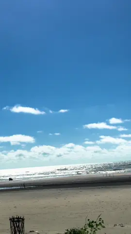 জীবন একটাই, আর পৃথিবী অনেক বড়! তাই সুযোগ পেলেই ব্যাগ গুছিয়ে বেরিয়ে পড়ো। কারণ নতুন অভিজ্ঞতাই জীবনকে সুন্দর করে তোলে🥰🍃🌿🏝️🌊#foryou #foryoupage #bdtiktokofficial #viral #duet 