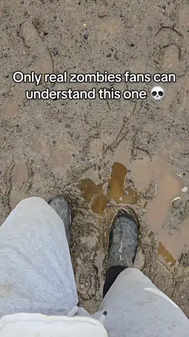 Little Lost Girl 👧  #fyp #zombie #callofdutyzombies #gaming #ps5 