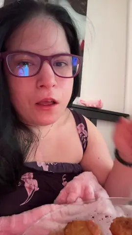 @the_new_star  ballan  a su paguina y apoyo 💜 es mi amigo 