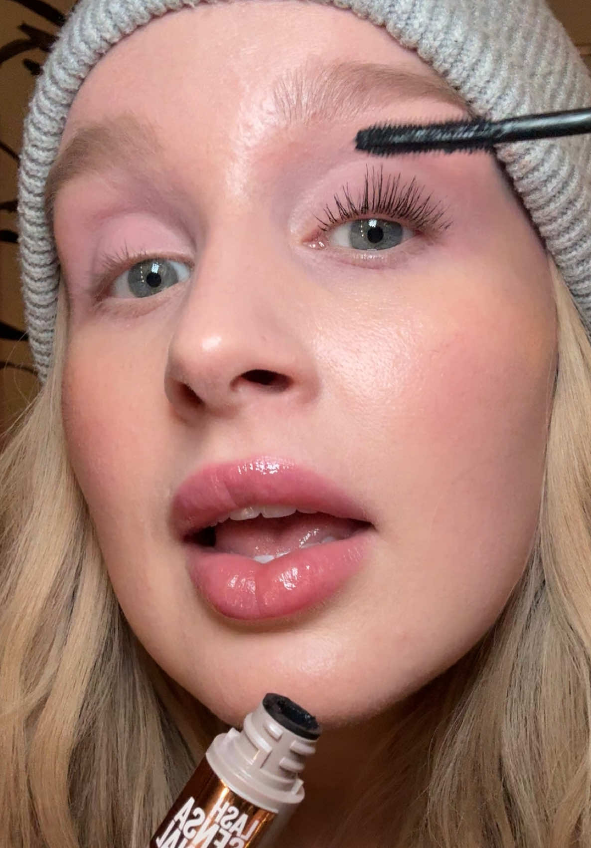 fluffy lashes that hold a curl 🤏 #mascarareview #lashsensational #maybellinebodymascara #bestmascara #maybelline