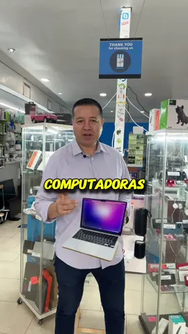 IPhone con pantalla rota?  Tu telefono no carga? En computer and cellphone store  reparamos, celulares, tablets y computadoras   Con repuestos origilanales y un trabajo garantizado.  Visítanos en Las Olas, Fort Lauderdale o llámanos al  754-777-8477. #apple #iphonestore #applecolombia #repuestosoriginales #viral 