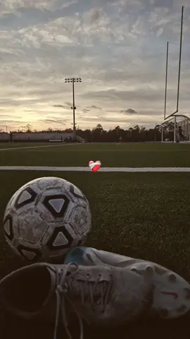 Ani German wan jclhy ⚽️❤️🫶#footballer#viraltiktok #veiwsproblem💔😶 #maldini @Pashkoww 🐐🇹🇷 