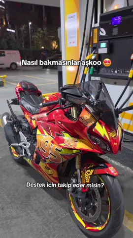 nasıl bakmasınlar:))