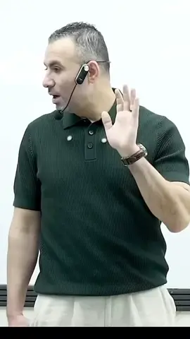 مستر خالد صقر#خالد_صقر #كيمياء #ثانوية_عامة #fyp #foryou 