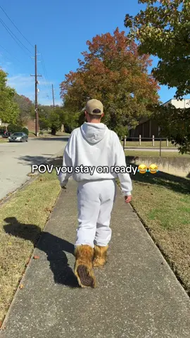 Don’t walk up on me like that  ! The boots tea tho so ion blame u 😘 #WinterBoots #FurryBoots #Tiktokshop 