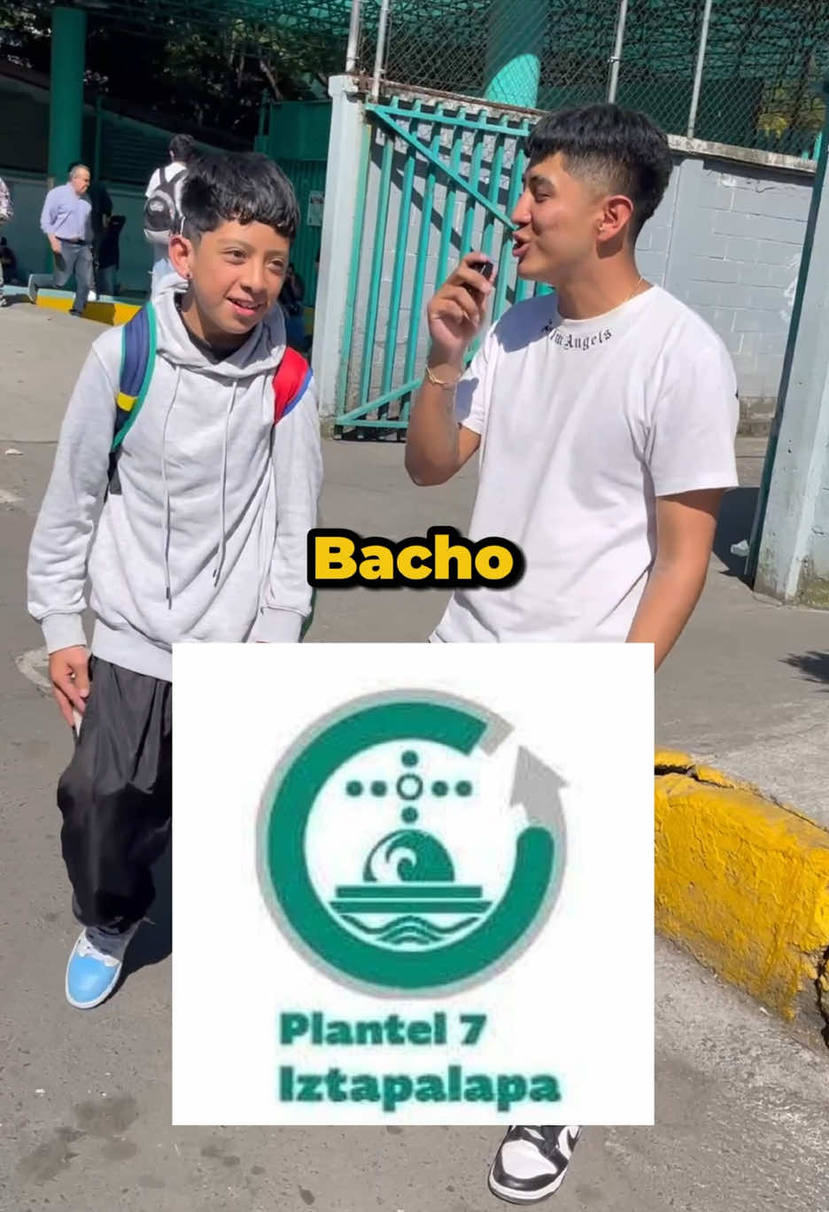 Dame un………(🤯). . . . #entretenimiento #cuantocuestatuoutflit #bacho7 #lomascaro #eddynahual 