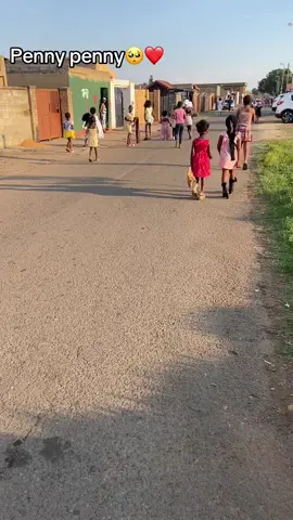 Wish they get to enjoy like we did Phola times are tough now it’s not safe anymore😭😭❤️#pennypenny #fun #satiktok🇿🇦 #trendingvideo 