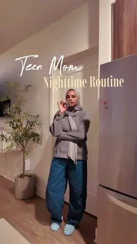 Teen Mom Night Routine 🫶🏾🤭 @Kiehl's Since 1851  @Josie Maran  @eos Products  @Sol de Janeiro  @EADEM  @Hommey  #nightroutine #MomsofTikTok #momlife #fyp #influencer 