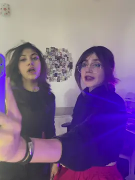 بهترین فیلم سال و عادی ترین دقایق من و ستایش🤣🤣🤣🤣🤣🤣🤣💔