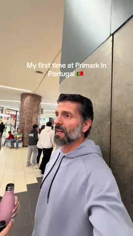 Who’s been here and what did you think? @Morgan Silva @Primark  #primark #shoppin #vidaemportugal #portugal🇵🇹 #louieinportugal 