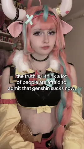 its sucked for a while tho lowk dont think anyones afraid anymore #GenshinImpact #genshinimpactcosplay #varesa #varescosplay 