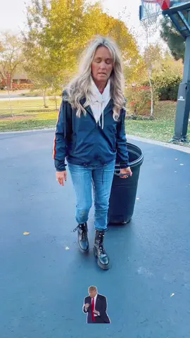 I couldn’t help myself. 🤣 #fdt #trump #bug #genx #fall