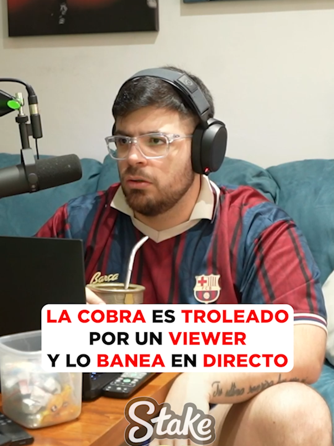TROLEAN A LA COBRA EN DIRECTO Y LO TERMINA BANEANDO #argentina #lacobraaa #davooxeneize #bocajuniors #kick