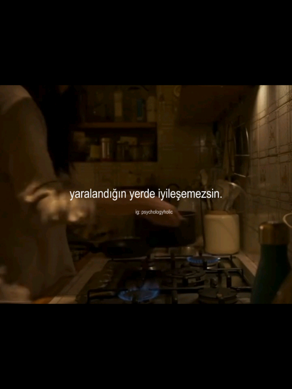 yaralandığın yerde iyileşemezsin. #fyp #psychology #psikoloji #vibe #motivation 