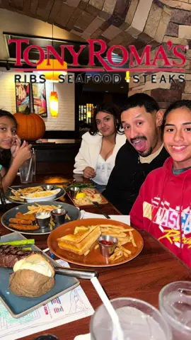 Tony Romas  1640 S. Harbor Blvd  Anaheim, CA.  Known for their delicious ribs and minutes away from Disneyland. A must try 😋  #Foodie #anaheim #reel #foodies #tonyromas @Mustard Food App 