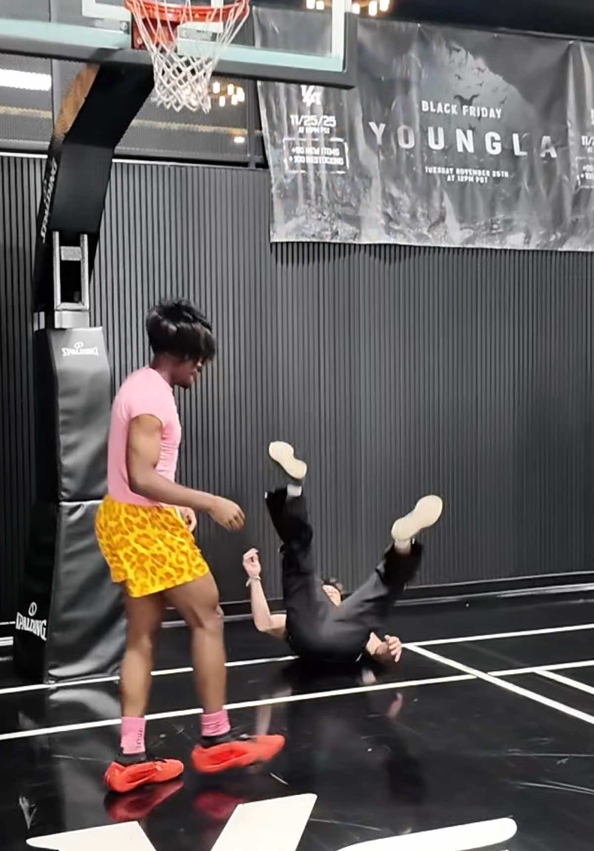 Dora The Explorer Needs A Map & Some New Hair After This 1v1🫡 #streetball #basketball #mattkiatipis 