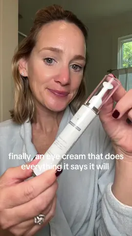 Gentle, effective and affordable. What all eye creams should be. #skincareover40 #crowsfeet #baggyeyes #darkcircles 