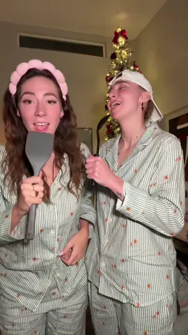 slumber party ft cool kids ONLY @Jadyn 🖤 @K😮‍💨 #fyp #foryou #wlw #couple #trend 