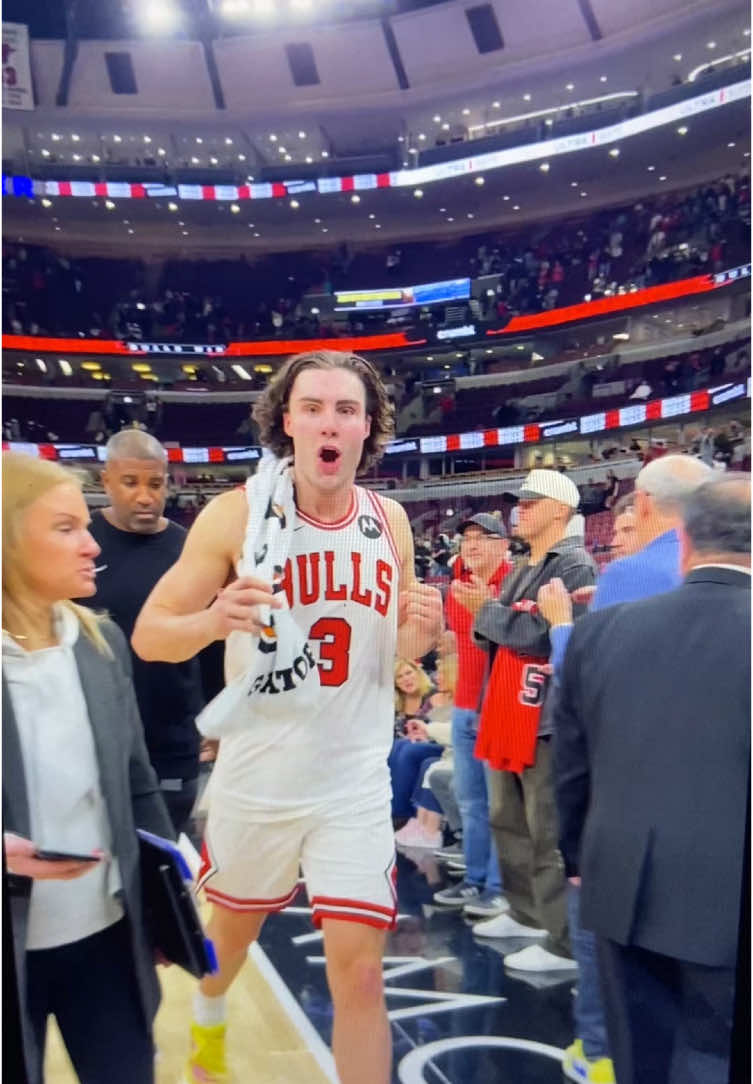 Josh Giddey💐💐💐 these flowers are for you King