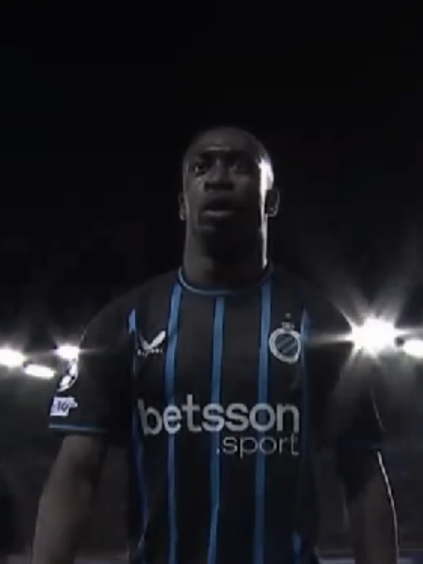 ياساترررررر💀👽 .  .  .  .  .  #برشلونة_اكثر_من_مجرد_نادي❤💙 #تيم_اساطير_الدفاع_🔥👿 #ريال_مدريد_عشق_لا_ينتهي #تيم_اساطير_العالم⚡ #وسام_آل_طه 