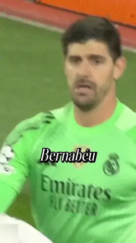 🧤🔥 THIBAUT COURTOIS volvió a ser el héroe del Real Madrid, salvando a su equipo de una humillación histórica ante el Liverpool ¡Lo que tapó es de otro planeta! 🚀 😱⚽️ #tiktokmehizover #TikTokDeportes #halamadrid #courtois #champions    