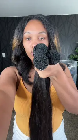 #stitch with @Shophairfromnee #bundles 