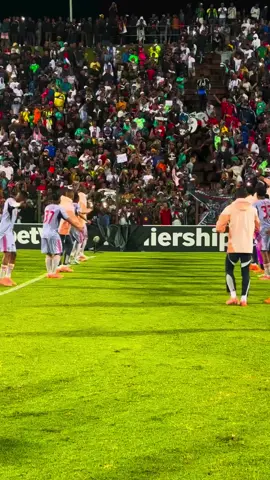 #mageza #xolanimagezangobese #happypeople #orlando #pirate 