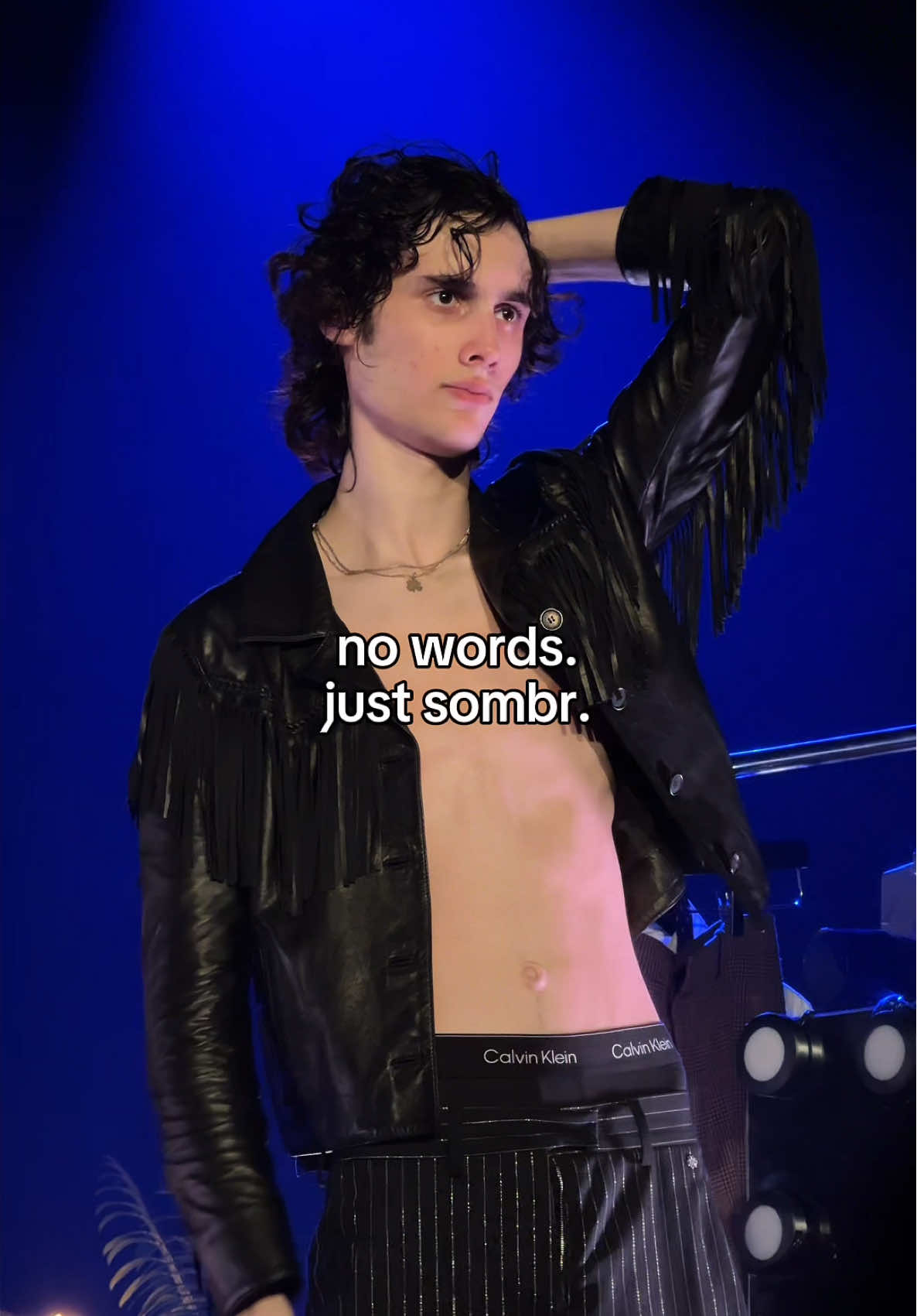 mentally i am not okay 😩 @sombr #sombr #latenightsandromancetour #OnTour #vogue #fashion 