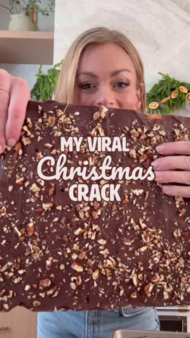 Head to the link in my bio or Google ‘The Recipe Critic Christmas Crack’ for the recipe! 🎄✨ It’s never too early for Christmas Crack… I make this sweet, salty, chocolatey treat all year long! Crispy toffee-covered saltines topped with melted chocolate. It’s quick, easy, and totally addictive. One bite and you’ll see why it’s called “crack!” 👉 Save this recipe so you can whip it up any time of year (trust me, you’ll want to)! #christmascrack #HolidayTreats #easychristmasrecipes #nobakedessert #holidaybaking   