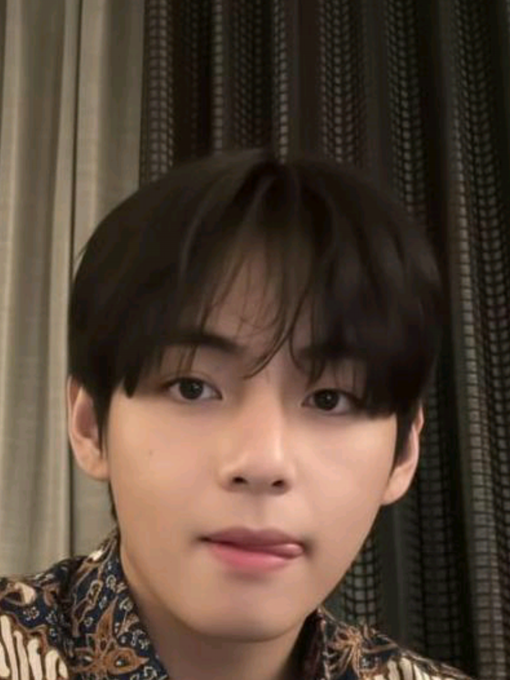 YA TUHAN GANTENG BGT SIH  #TAEHYUNG #BTS