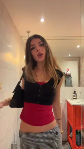 🦇🏴‍☠️🪽❣️❣️