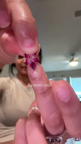 This purple is giving 90s lol 😆 💜🪻 loveeee @VSALON NAIL Center 